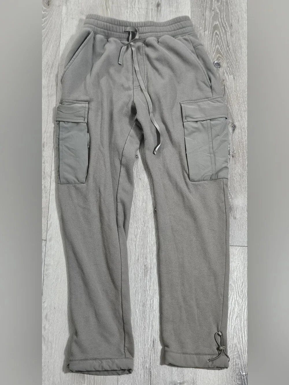 Alo yoga Women's cargo jogger size S